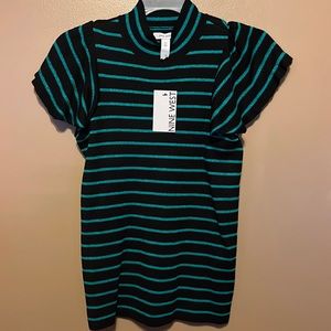 Nine West Ruffle Short Sleeve Top